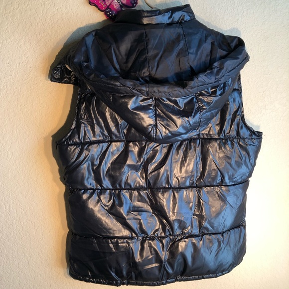 Y2K Faded Glory Puffer Vest w/detachable hood, NWOT, Small, pet/smoke free home - Picture 6 of 11